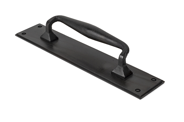 Beeswax Pull Handle on Backplate