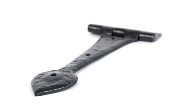 Black Textured  10½