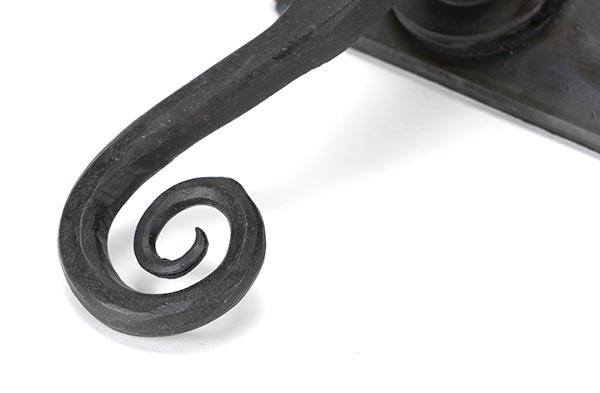 Beeswax Monkeytail Lever Lock Set