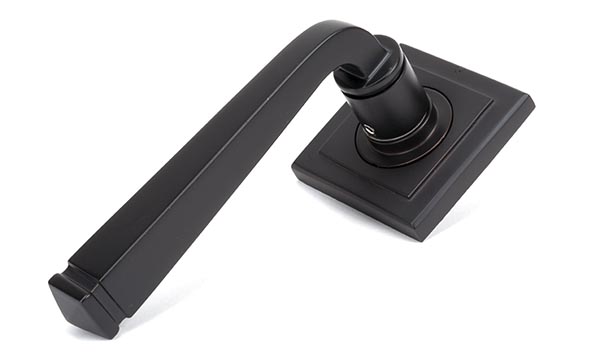 Aged Bronze Avon Round Lever on Rose Set (Square)