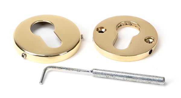 Polished Brass 52mm Regency Concealed Escutcheon