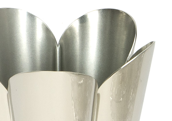 Smooth Nickel Flora Pot - Small