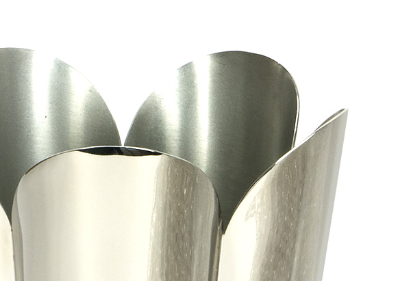 Smooth Nickel Flora Vase