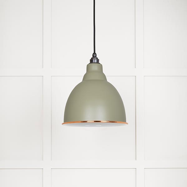 White Gloss Brindley Pendant in Tump
