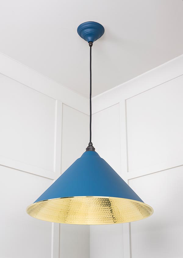 Hammered Brass Hockley Pendant in Upstream
