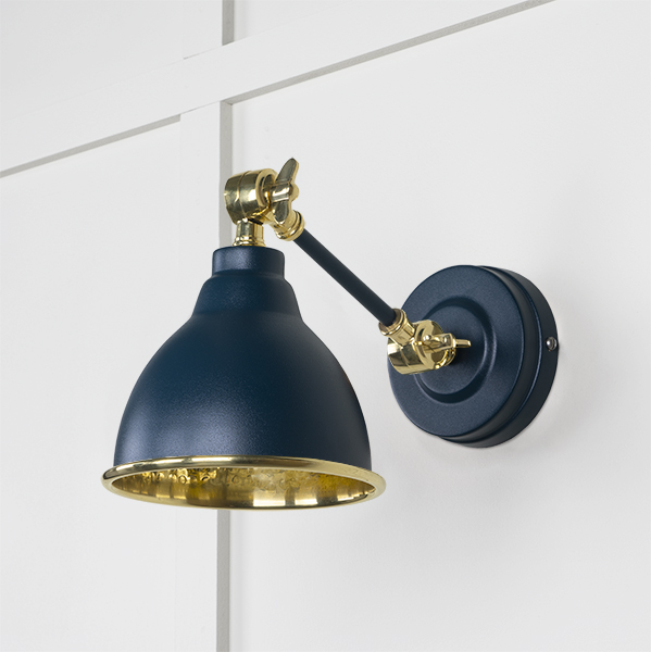 Hammered Brass Brindley Wall Light in Dusk