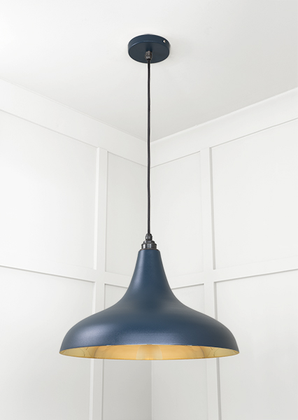 Smooth Brass Frankley Pendant in Dusk