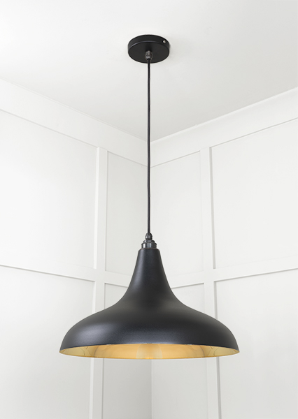 Smooth Brass Frankley Pendant in Elan Black