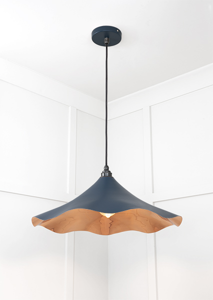 Smooth Copper Flora Pendant in Dusk