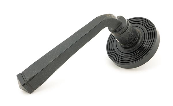 External Beeswax Avon Round Lever on Rose Set (Beehive) - Unsprung