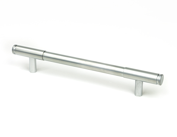 Satin Chrome Kelso Pull Handle - Medium