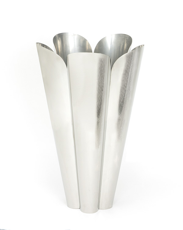 Polished Marine SS (316) 30cm Flora Pot (Drainage holes)