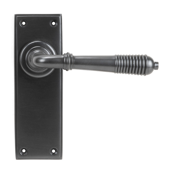 Aged Bronze Reeded Lever Latch Set