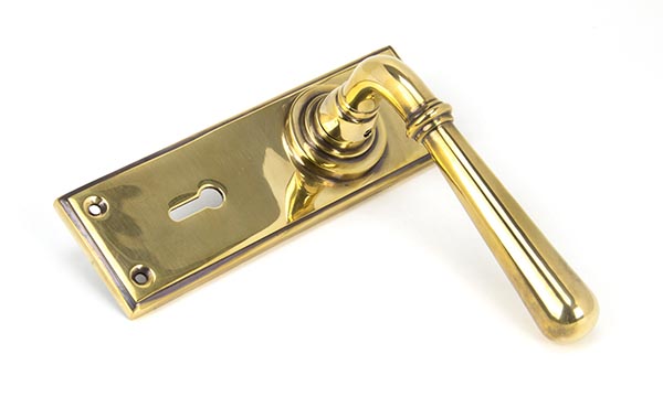 Aged Brass Newbury Lever Lock Set
