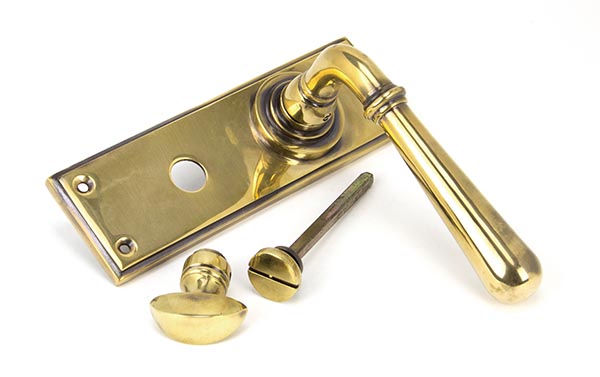 Aged Brass Newbury Lever Bathroom Set