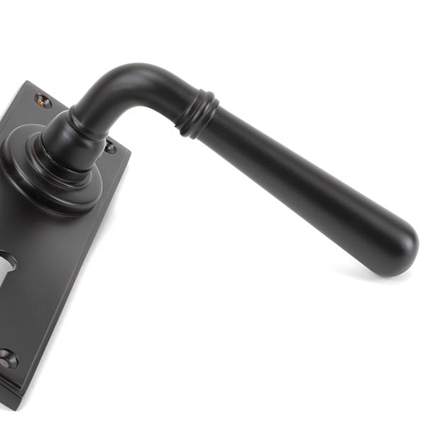 Aged Bronze Newbury Lever Lock Set