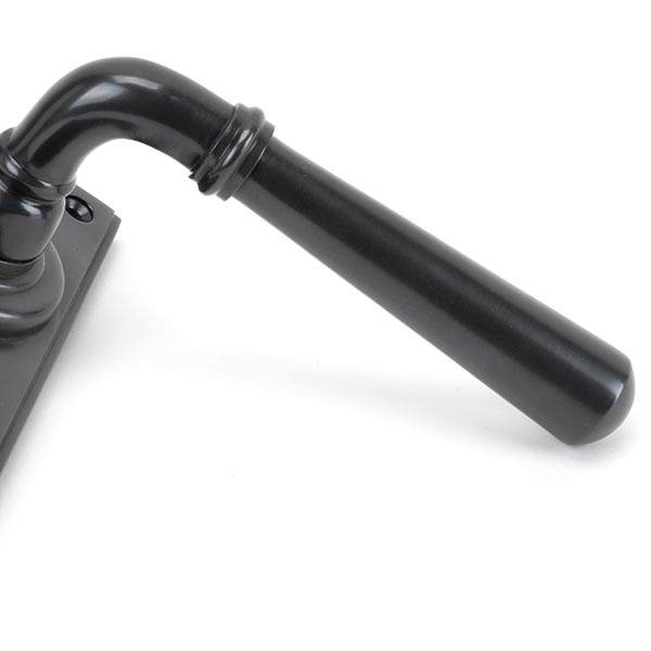 Aged Bronze Newbury Lever Latch Set