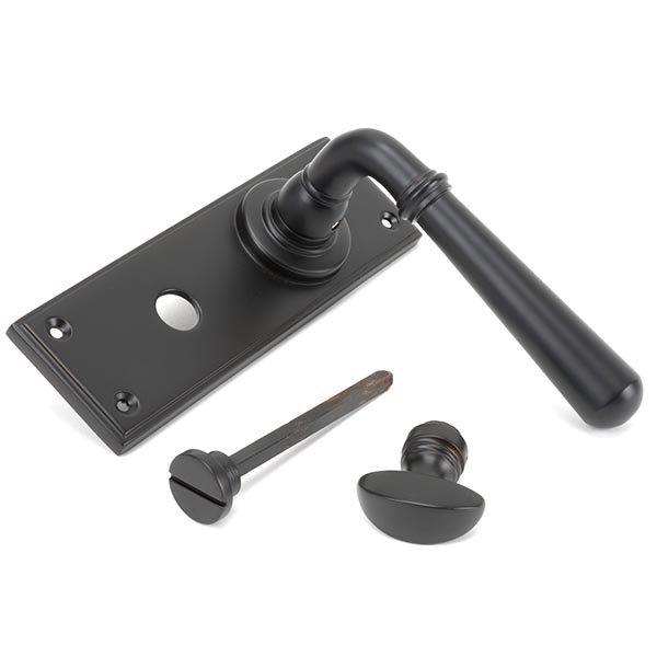 Aged Bronze Newbury Lever Bathroom Set