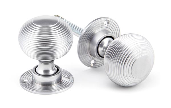 Satin Chrome Heavy Beehive Mortice/Rim Knob Set