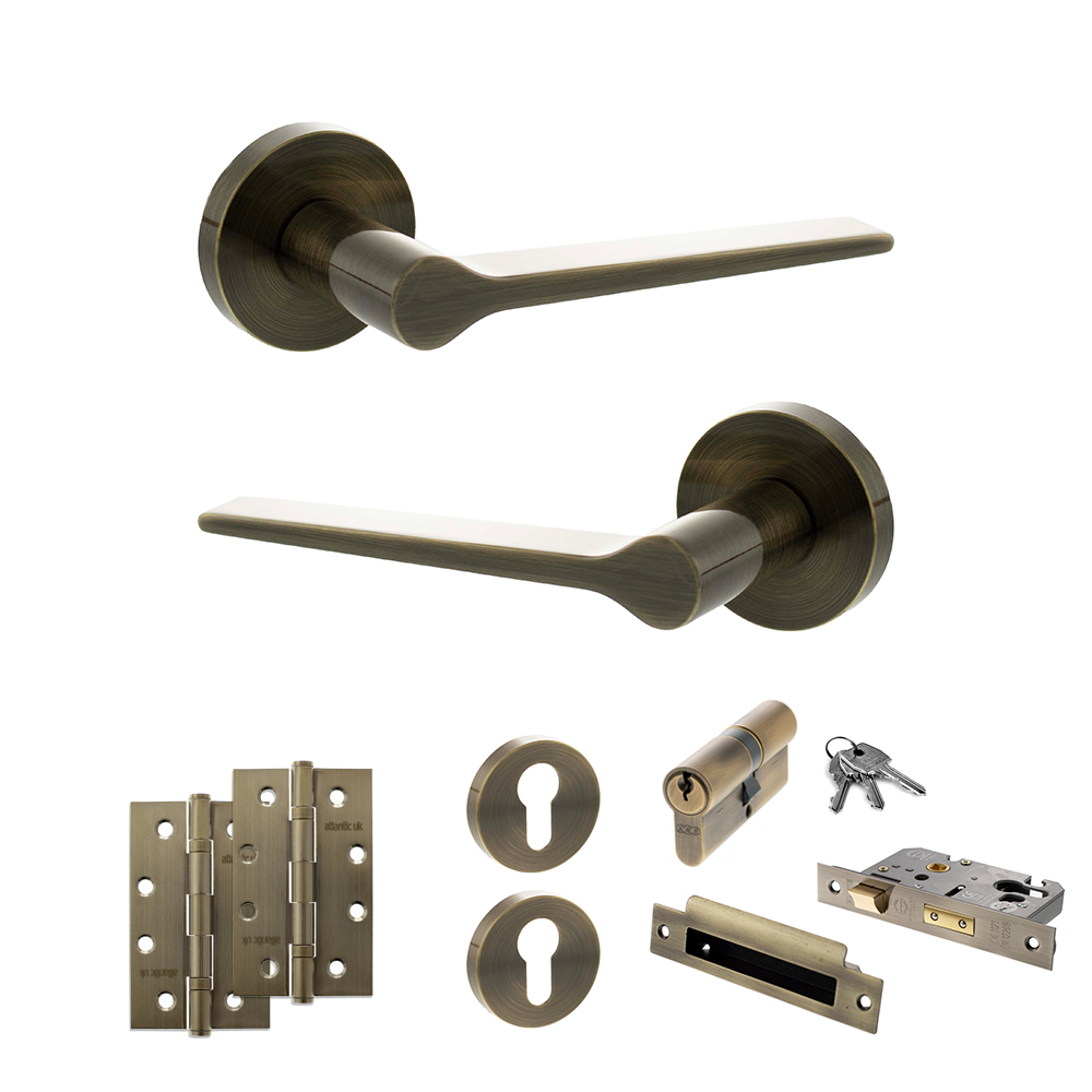 Senza Pari Laviano Door Handle Pack (Euro Lock Set - 2.5" CE Sashlock, 4" Slim Knuckle Hinges x2) - Antique Brass