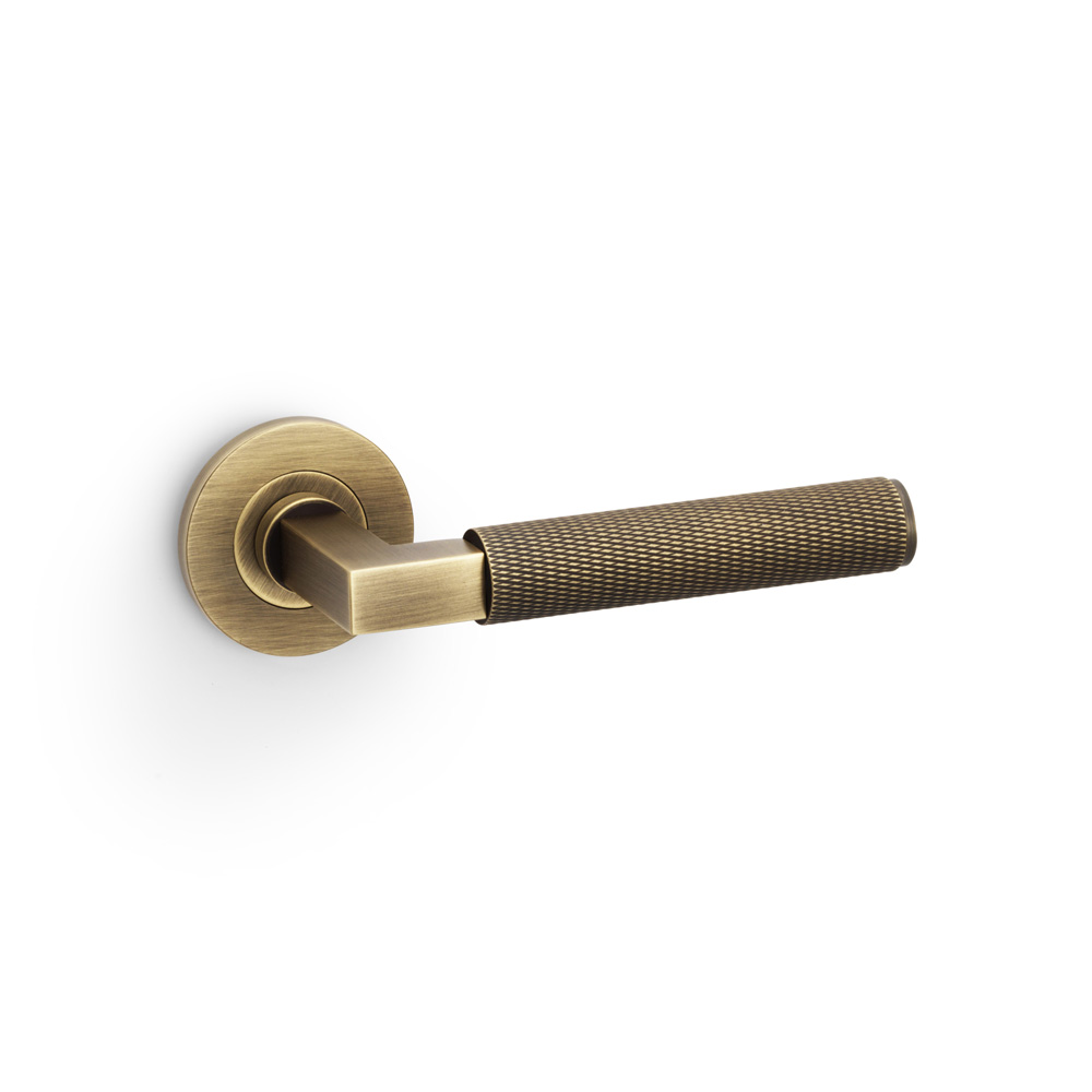 Alexander & Wilks Hurricane Knurled Lever on Round Rose - Antique Brass