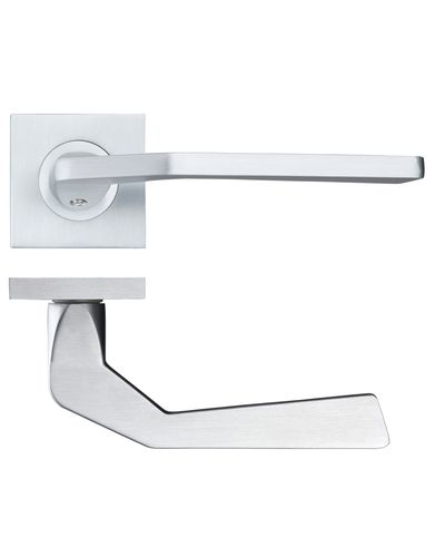 Auriga lever on square rose