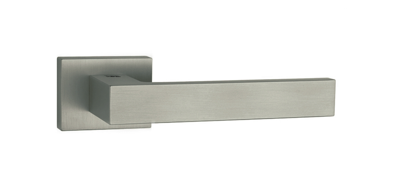 Tupai Rapido RetaLine Rillo Lever Door Handle on Long Rose - Pearl Nickel